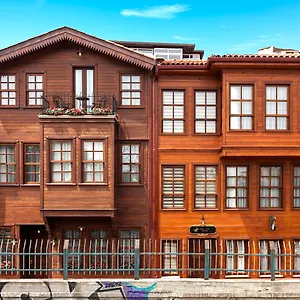 ferman-konak-hotel.istanbul-turkeyhotels.com/