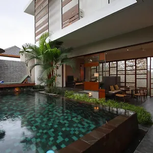 Tegal Sari Herberg